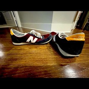 Men’s Maroon/navy New Balance shoes